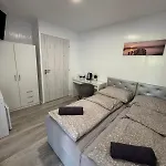Kinizsi Udvar Apartmanhotel Balatonboglár