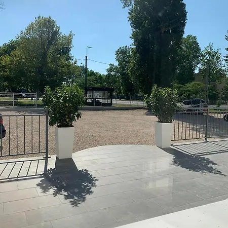 Apartmanhotel Kinizsi Udvar *