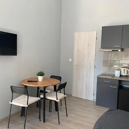 Aparthotel Kinizsi Udvar Apartmanhaz Balatonboglár