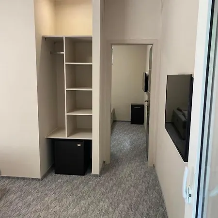 Kinizsi Udvar Apartmanhaz Balatonboglar