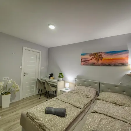 Kinizsi Udvar Aparthotel