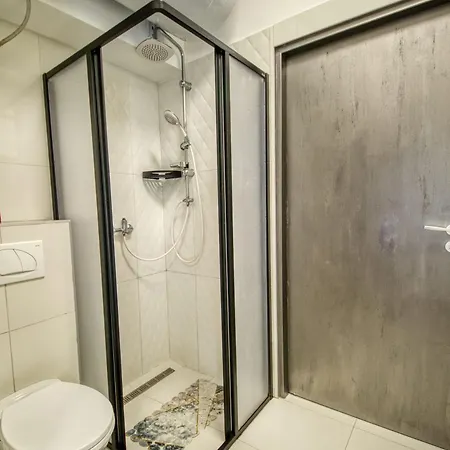 Kinizsi Udvar Apartmanhaz