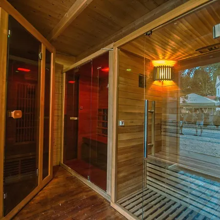 Kinizsi Udvar Aparthotel Balatonboglár