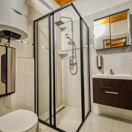 アパートホテル Kinizsi Udvar Apartmanhaz