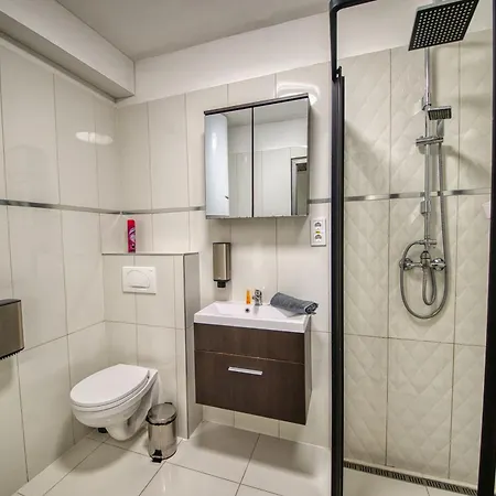 Kinizsi Udvar Apartmanhaz Ξενοδοχείο με διαμερίσματα 3*