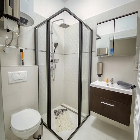 Kinizsi Udvar Apartmanhaz アパートホテル 3*