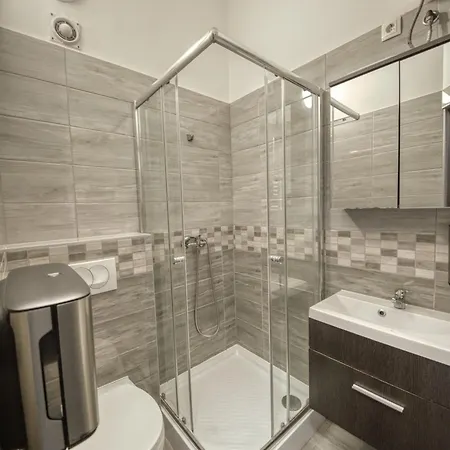 Kinizsi Udvar Apartmanhaz Ξενοδοχείο με διαμερίσματα