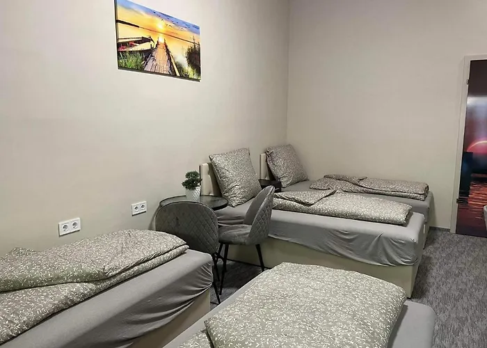 Ξενοδοχείο με διαμερίσματα Kinizsi Udvar Apartmanhaz Balatonboglár