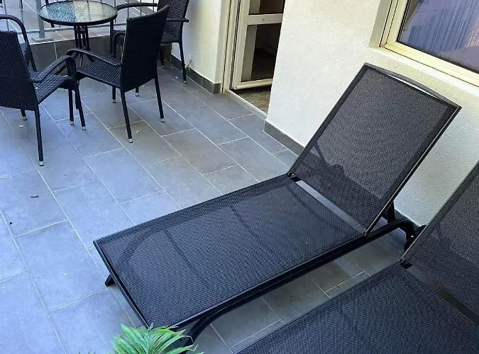 Kinizsi Udvar Apartmanhotel 3*