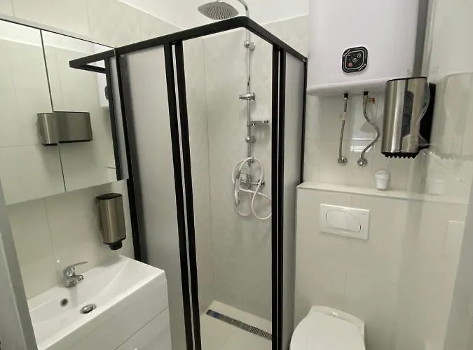 Kinizsi Udvar Apartmanhaz 3* Balatonboglár