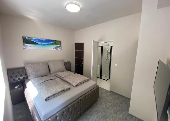 Apartmanhotel Kinizsi Udvar 3*