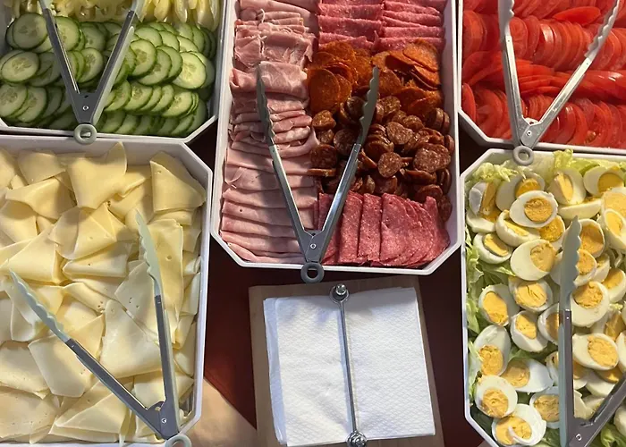 Kinizsi Udvar Apartmanhaz