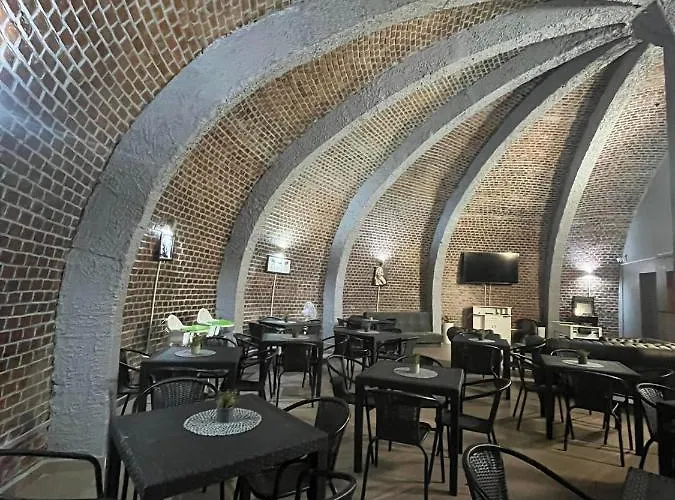 Hotel apartamentowy Kinizsi Udvar Apartmanhaz 3*