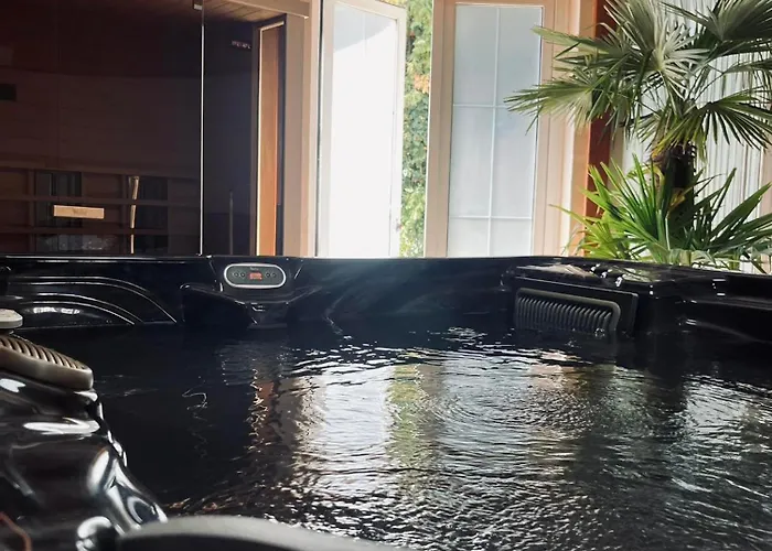 Kinizsi Udvar Apartmanhaz Balatonboglár