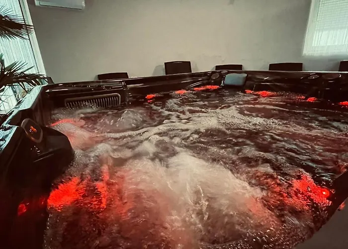 Kinizsi Udvar Apartmanhotel 3*